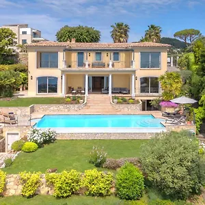  Villa Pertuades With Amazing Sea View And Swimming Pool