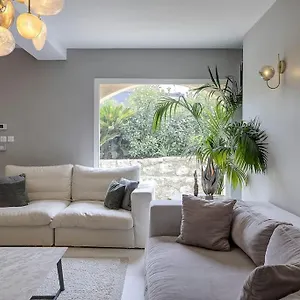  Villa Julia First